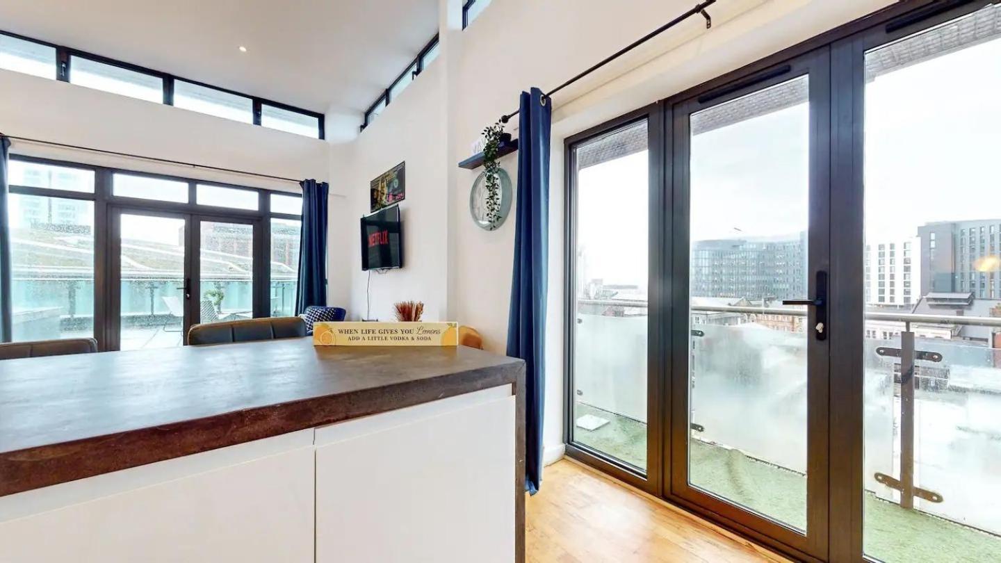 Lux Penthouse W/roof Terrace